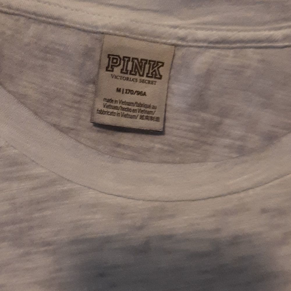 VICTORIA'S SECRET PINK....TSHIRT - Picture 2 of 11